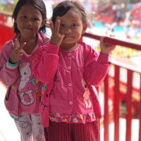 Ade Yunita Dapat Saldo Pulsa Gratis