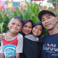 Dwi Sriningsih Dapat Saldo Pulsa Gratis