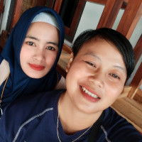 Anita Setyo Utami Dapat Saldo Pulsa Gratis