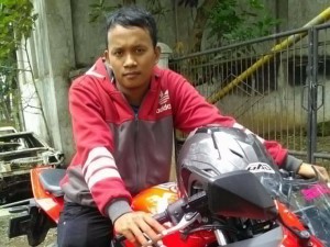 Husen Abdull Dapat Saldo Pulsa Gratis