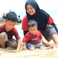 Dwi Lestariningrum Dapat Saldo Pulsa Gratis